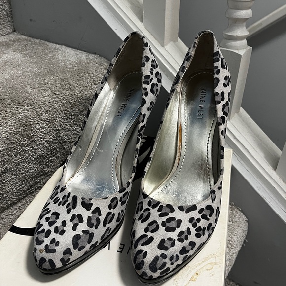 Nine West Pumps - Leopard Fabric - Picture 4 of 4